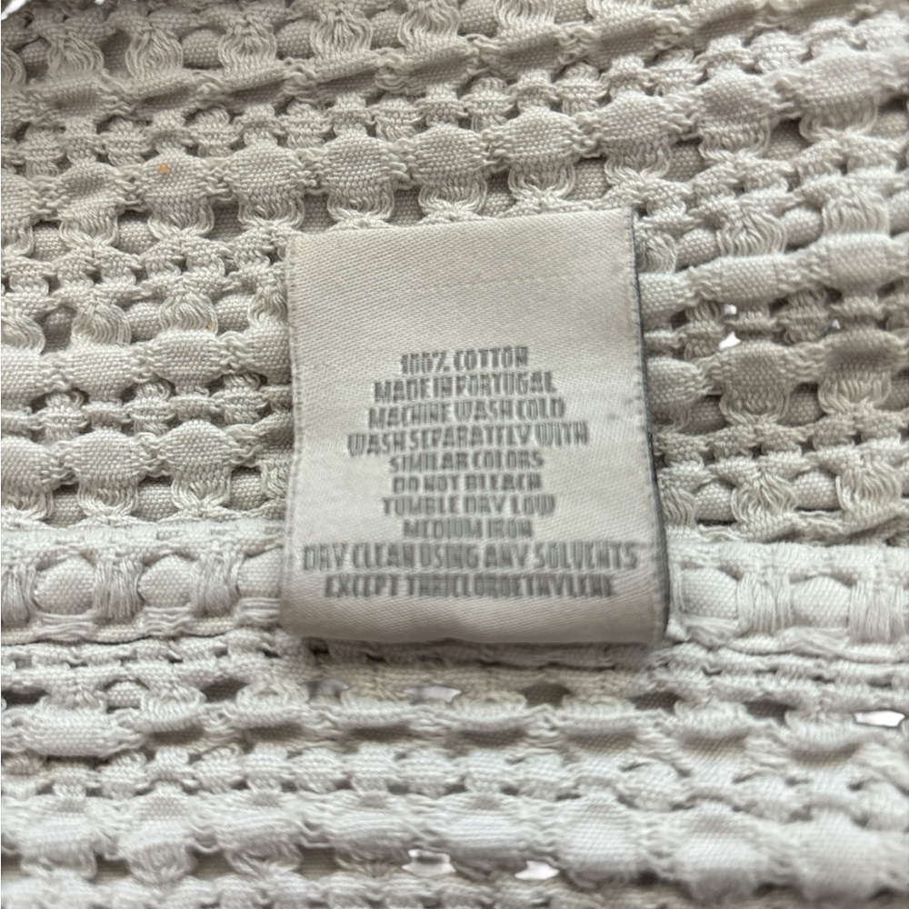 Texteis Penedo, Euro Waffle Pillow Sham, 30”x32”, 100% Cotton, Made In Portugal - Picture 2 of 5